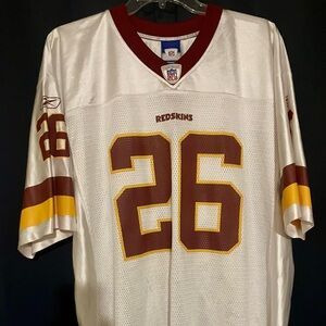 Washington Redskins #26 Clinton Portis Jersey in white, Size XL, Made by Reebok